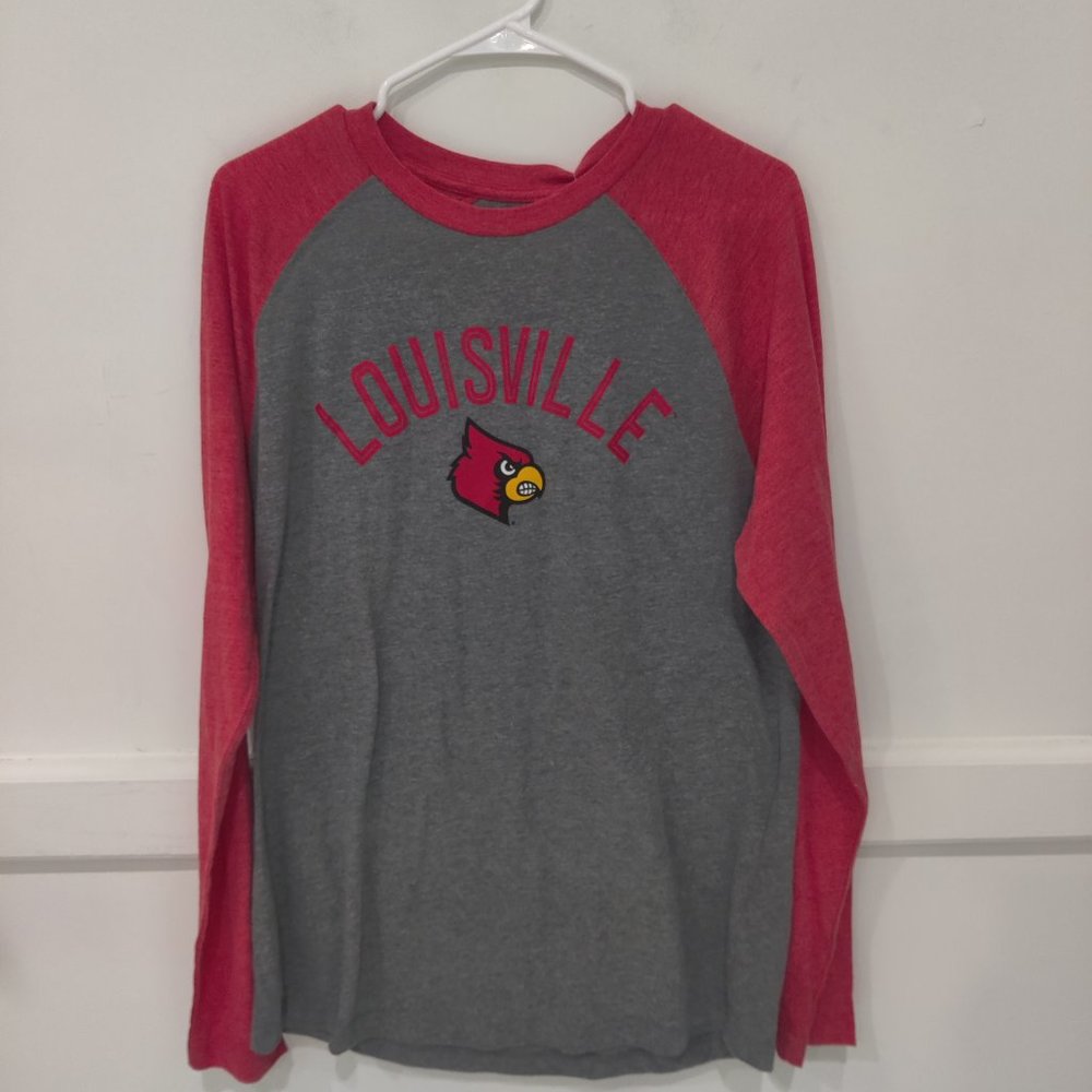 NWT Captivating Men's Louisville Cardinals T-Shirt Red/Gray Size Large $50 CC254
